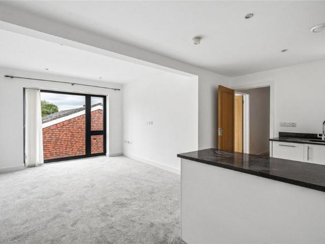 Apartment for rent in Henley-on-Thames, Berrick Salome