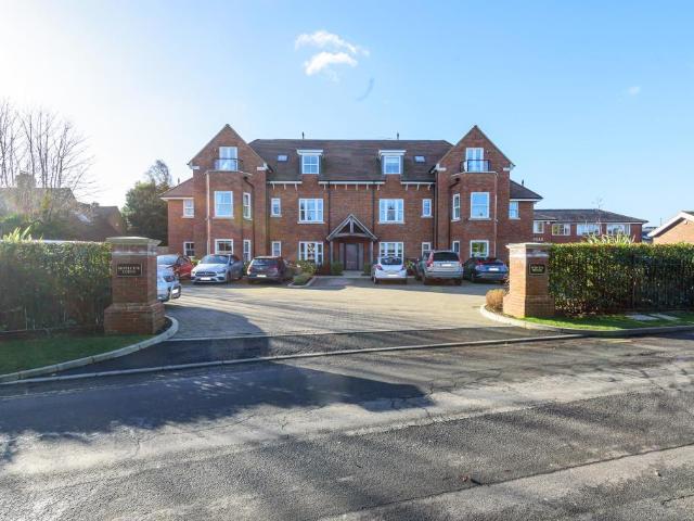 Flat for rent in Amersham