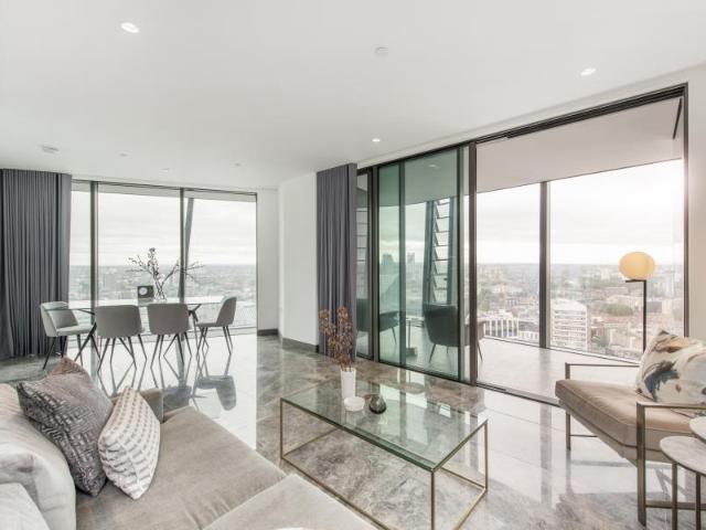Flat for rent in Greater London