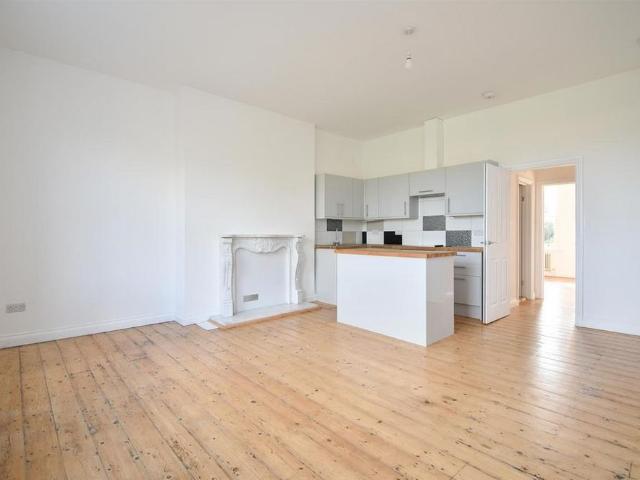 Apartment for rent in St Leonards Green, Guestling Green
