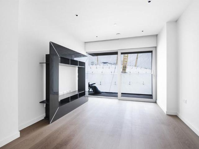 Apartment for rent in East Greenwich, Greater London