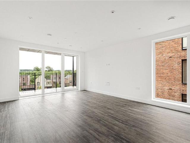 Apartment for rent in Holywell, The Slade