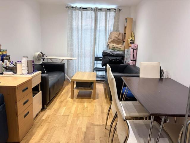 Flat for rent in City Centre, Georgia