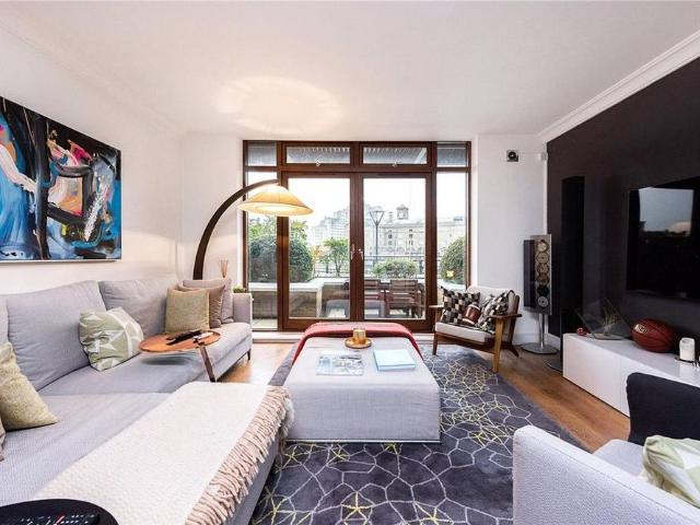 Apartment for rent in Tower Liberty, Wapping