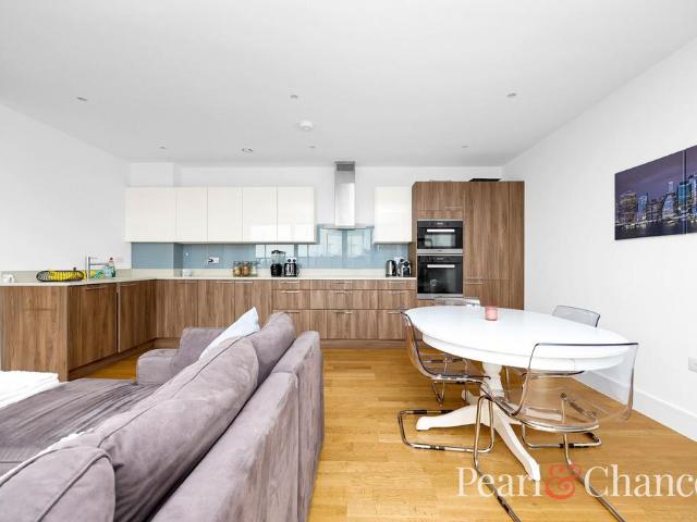 Flat for rent in Cat Hill, Isle Of Man