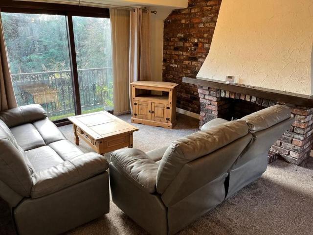 Apartment for rent in Yiewsley, Greater London