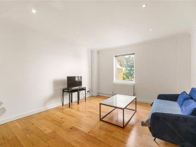 Apartment for rent in Angel, Greater London