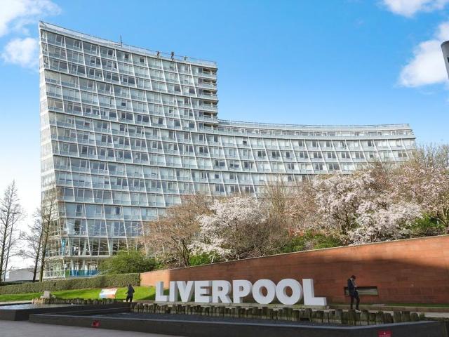 Flat for rent in Waterfront, Calderstones