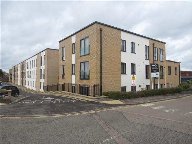 Flat for rent in Berrick Salome, Oxfordshire
