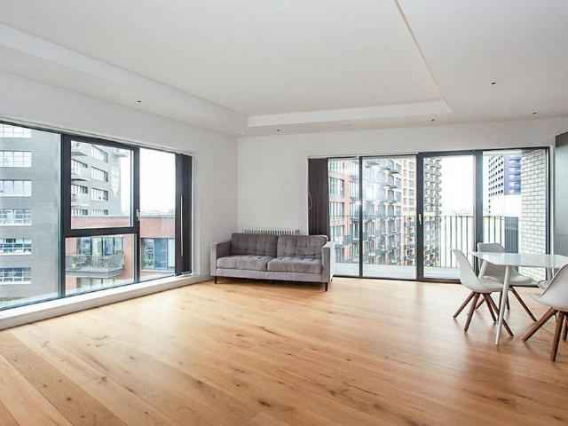 Apartment for rent in London City Island, Blackwall