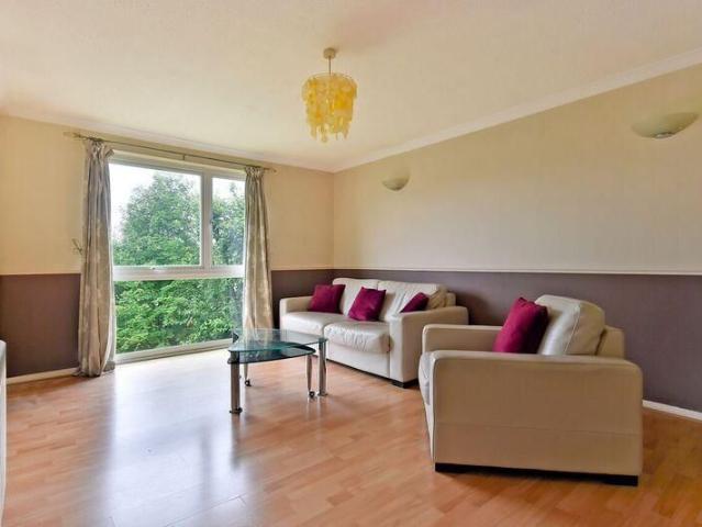 Apartment for rent in New Southgate, Greater London