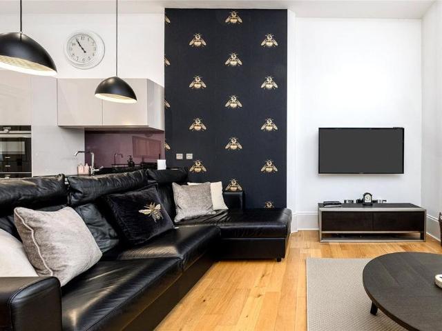 Apartment for rent in Dowanhill, Scotland