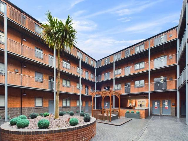 Flat for rent in Jewellery Quarter, West Midlands