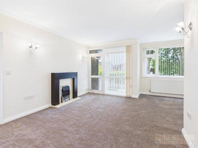 Apartment for rent in Calderstones