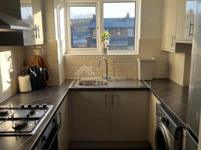 Flat for rent in Thornhill Lees, Dewsbury