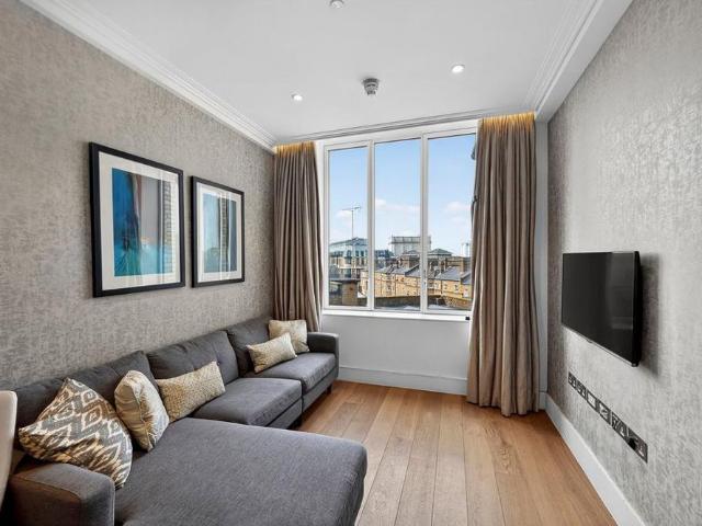 Apartment for rent in St Clement Danes, Greater London