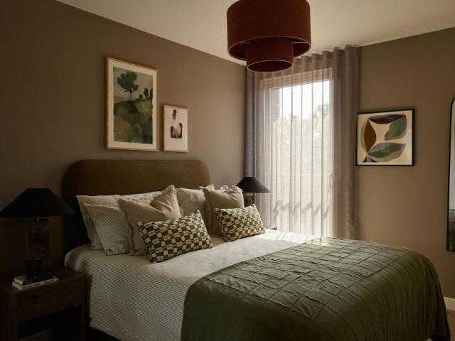 Flat for rent in Falcon Lodge, Wales