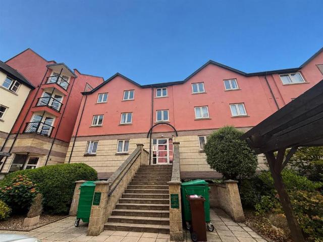 Flat for rent in Watergate, Devon