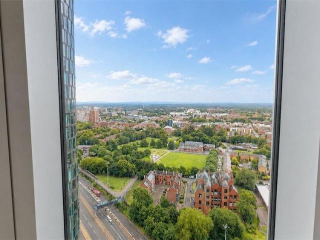 Apartment for rent in City Centre, Georgia