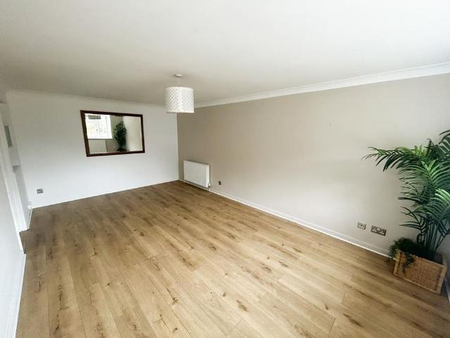 Apartment for rent in Pennington, Ashurst Bridge