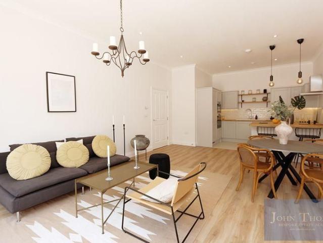 Apartment for rent in Chigwell, Epping
