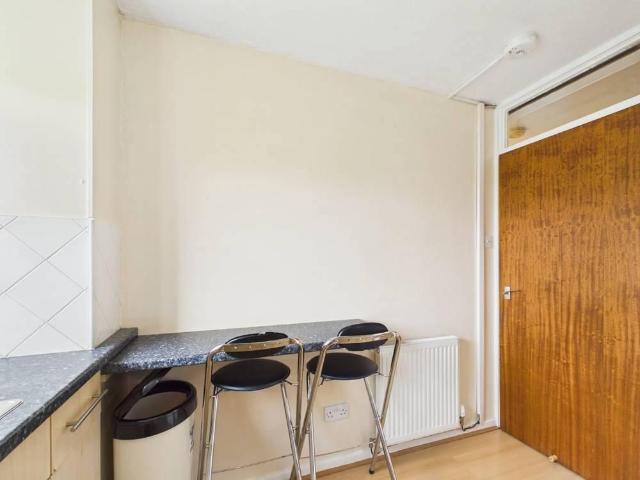 Apartment for rent in Davidson's Mains, Scotland