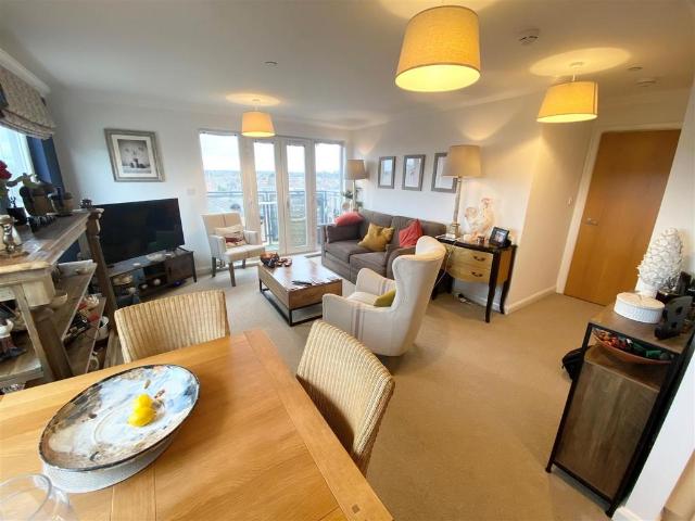 Flat for rent in Spring Park, Luton