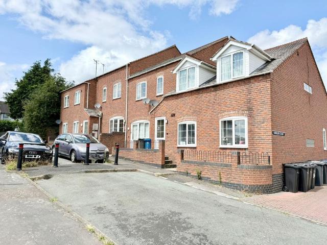 Flat for rent in Boley Park, Staffordshire