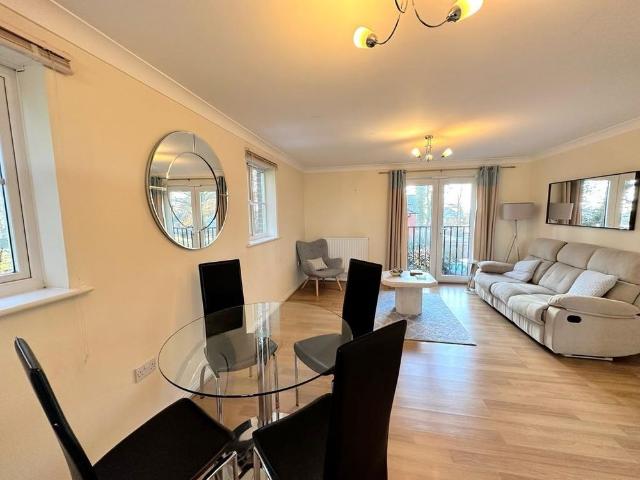 Apartment for rent in Riverdene, Priest Down