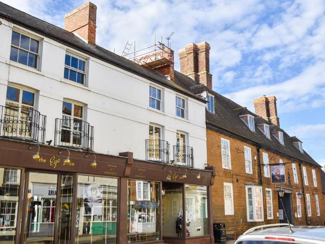 Flat for rent in Towcester, Northamptonshire