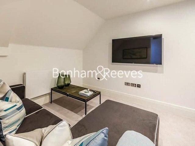 Apartment for rent in London Borough of Hammersmith and Fulham, Greater London