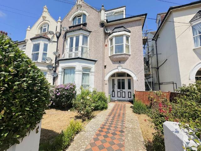 Flat for rent in Central, Heathlands