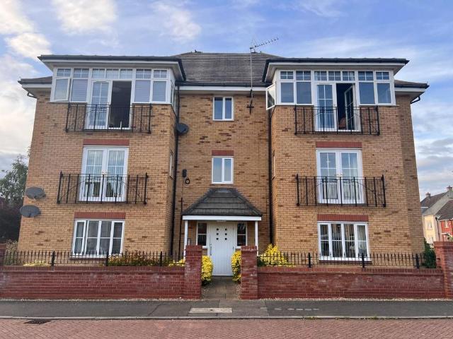Flat for rent in Upton, Duston