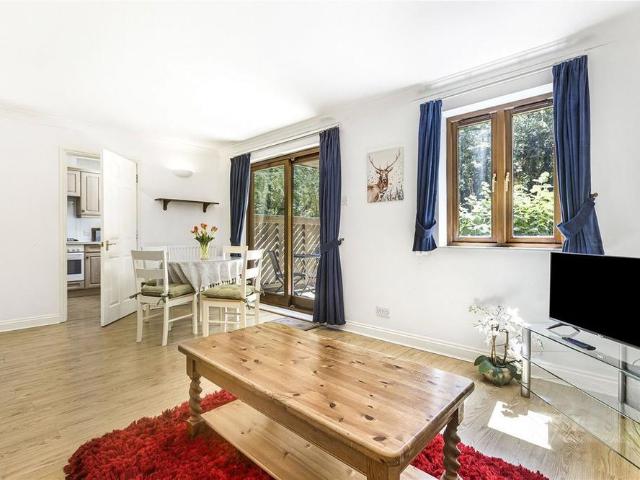 Apartment for rent in The Slade, Oxfordshire