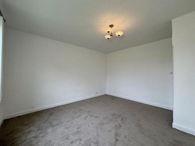 Apartment for rent in Coatbridge, Scotland
