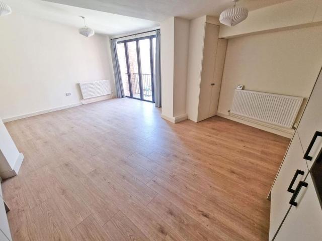 Apartment for rent in Comers, Norfolk