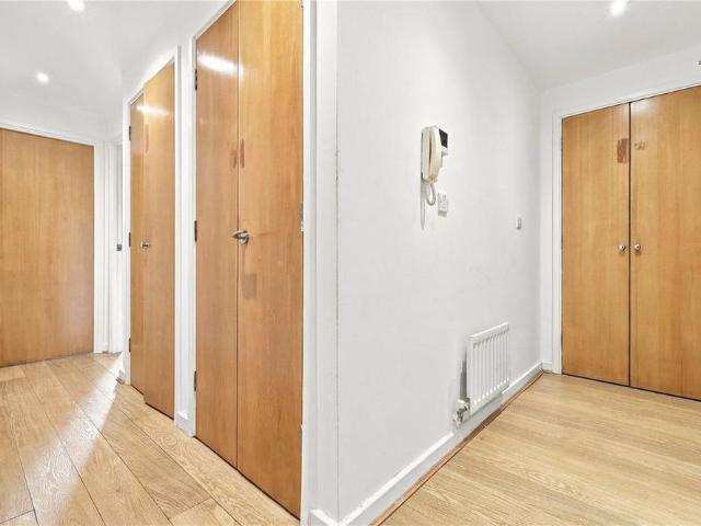 Apartment for rent in Upper Clapton, Greater London