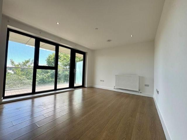 Apartment for rent in Hillview, Surrey