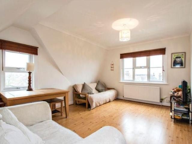 Apartment for rent in Muswell Hill, Isle Of Man