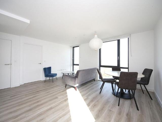 Apartment for rent in Spring Park, Luton