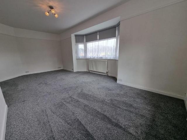 Apartment for rent in Jumpers Corner, Christchurch