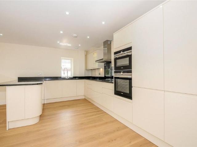 Apartment for rent in Clewer Village, Windsor