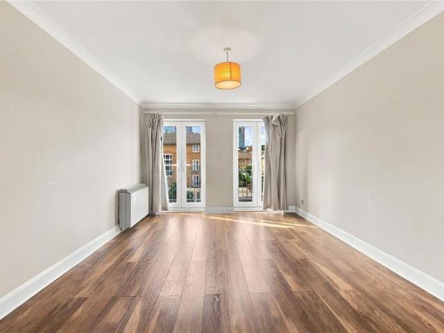 Apartment for rent in Spitalfields, Greater London