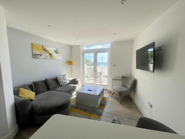 Flat for rent in St Brelade