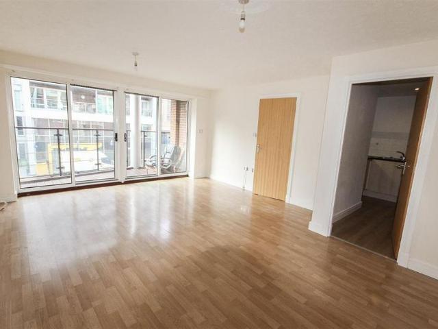 Apartment for rent in Old Town, Southampton