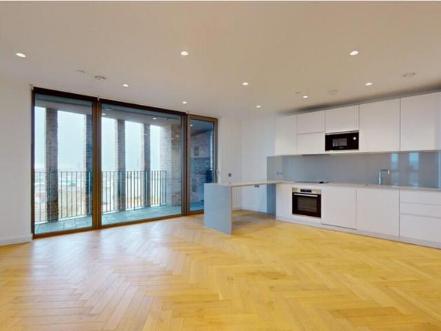 Flat for rent in Dollis Hill, Greater London