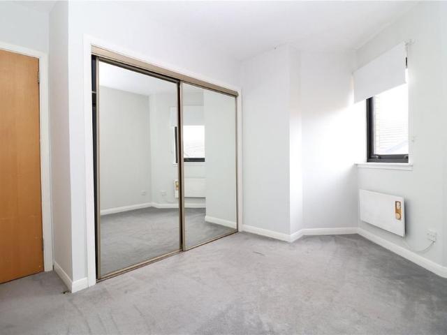 Apartment for rent in Woodside, Scotland