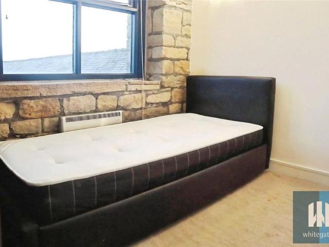 Apartment for rent in Huddersfield, West Yorkshire