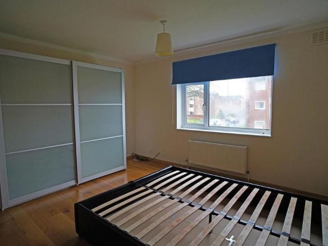Apartment for rent in Sydenham, Green Close