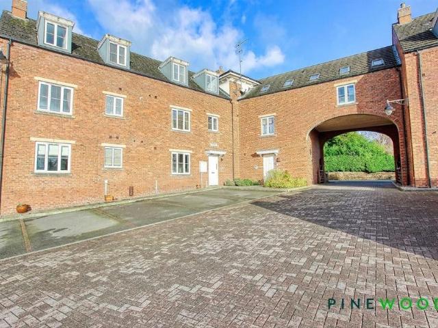 Flat for rent in Brampton, Loundsley Green